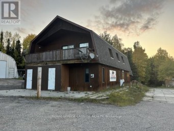 1 HWY 17 Thunder Bay Remote Area (TB-74) Ontario photo 3