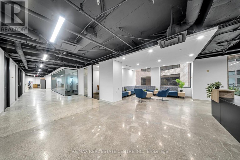 200 - 5700 YONGE STREET SUITE - A ROAD, Toronto (Newtonbrook West), Ontario, L5N1W1