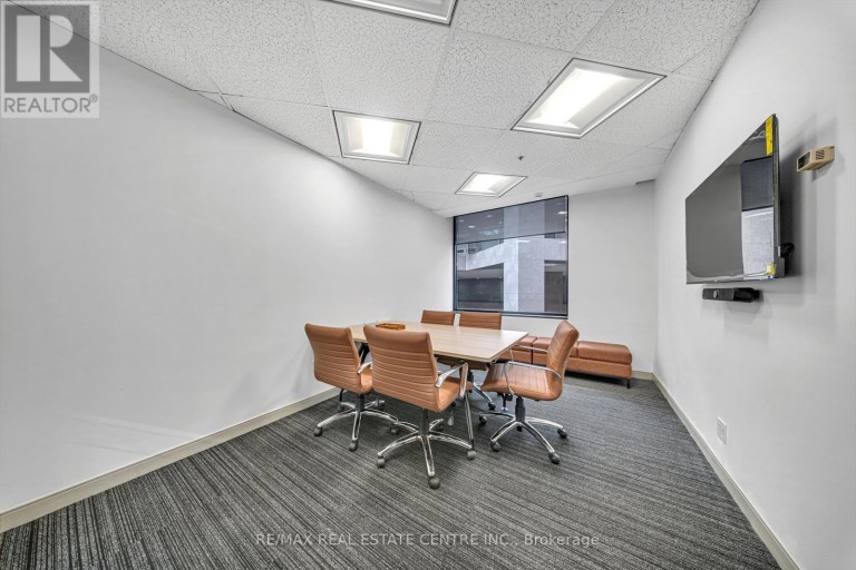 200 - 5700 YONGE STREET SUITE - A ROAD, Toronto (Newtonbrook West), Ontario, L5N1W1