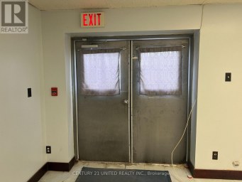 120 - 159 KING STREET Peterborough (Town Ward 3) Ontario photo 7