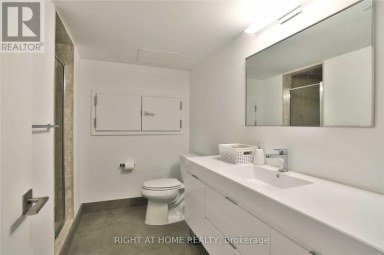 1440 HURONTARIO STREET Mississauga (Mineola) Ontario photo 7
