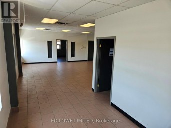 69 SAUNDERS ROAD Barrie (400 East) Ontario photo 6