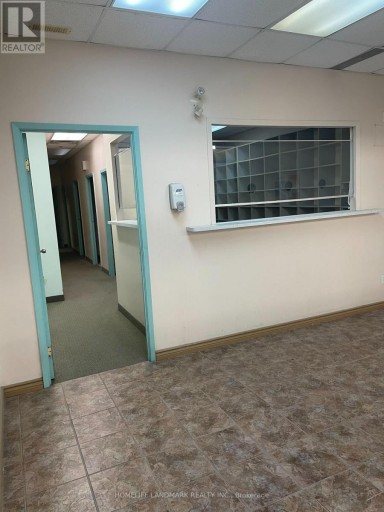 1315 FINCH AVENUE W, Toronto (York University Heights), Ontario, M3J2G6
