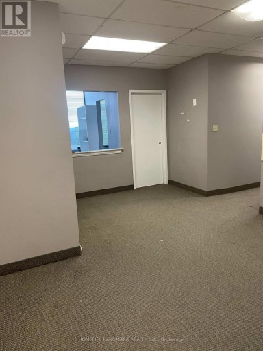 1315 FINCH AVENUE W, Toronto (York University Heights), Ontario, M3J2G6