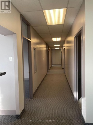 1315 FINCH AVENUE W, Toronto (York University Heights), Ontario, M3J2G6