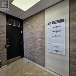 200 - 91 DUNLOP STREET E Barrie (Lakeshore) Ontario photo 3