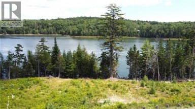 379 Hills Point Road Oak Bay New Brunswick photo 21
