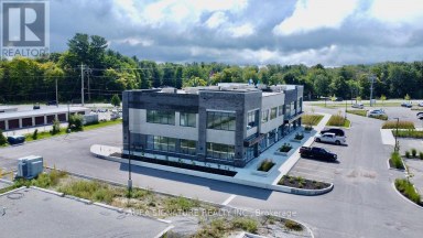 B-208 - 710 BALM BEACH ROAD E Midland Ontario photo 3