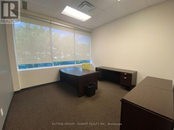 103 - 2865 BRISTOL CIRCLE Oakville (WP Winston Park) Ontario photo 3