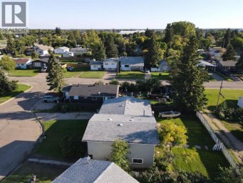 5804 48A Street High Prairie Alberta photo 21