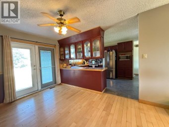 5804 48A Street High Prairie Alberta photo 9
