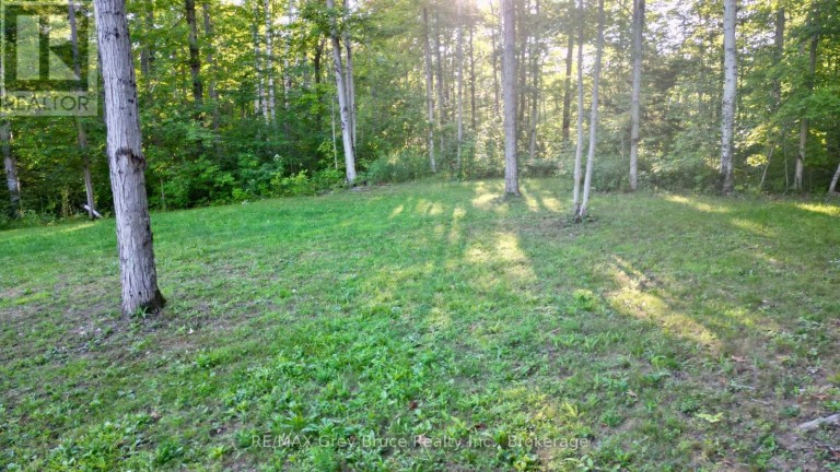 279 BARNEY'S BOULEVARD, Northern Bruce Peninsula Ontario