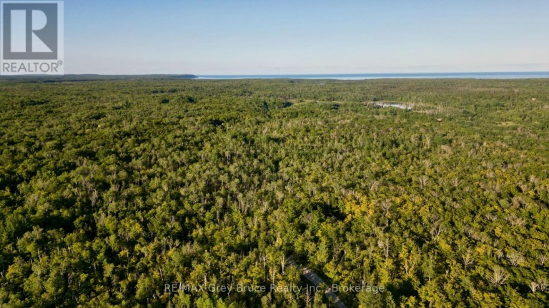 279 BARNEY'S BOULEVARD, Northern Bruce Peninsula Ontario