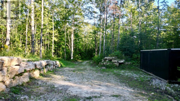 279 BARNEY'S BOULEVARD, Northern Bruce Peninsula Ontario