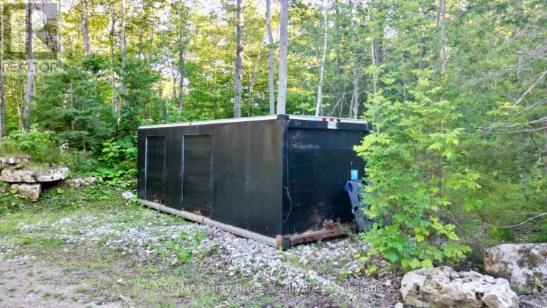 279 BARNEY'S BOULEVARD, Northern Bruce Peninsula Ontario