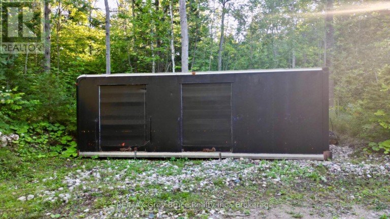 279 BARNEY'S BOULEVARD, Northern Bruce Peninsula Ontario