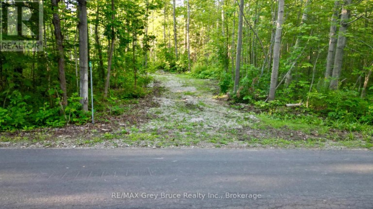 279 BARNEY'S BOULEVARD, Northern Bruce Peninsula Ontario