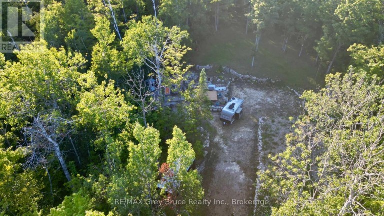 279 BARNEY'S BOULEVARD, Northern Bruce Peninsula Ontario