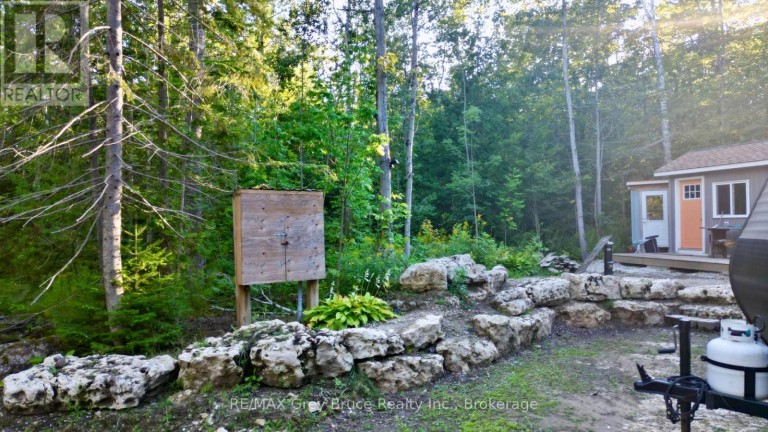 279 BARNEY'S BOULEVARD, Northern Bruce Peninsula Ontario