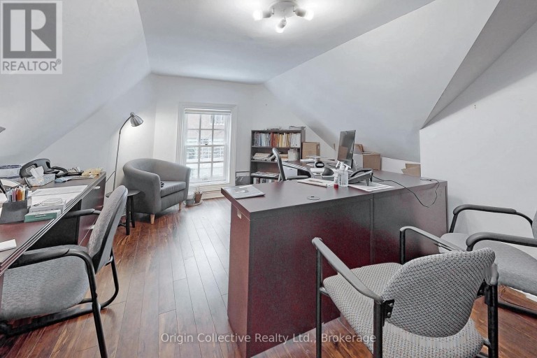 1 - 17 ISABELLA STREET, Toronto (Church-Yonge Corridor), Ontario, M4Y1M7