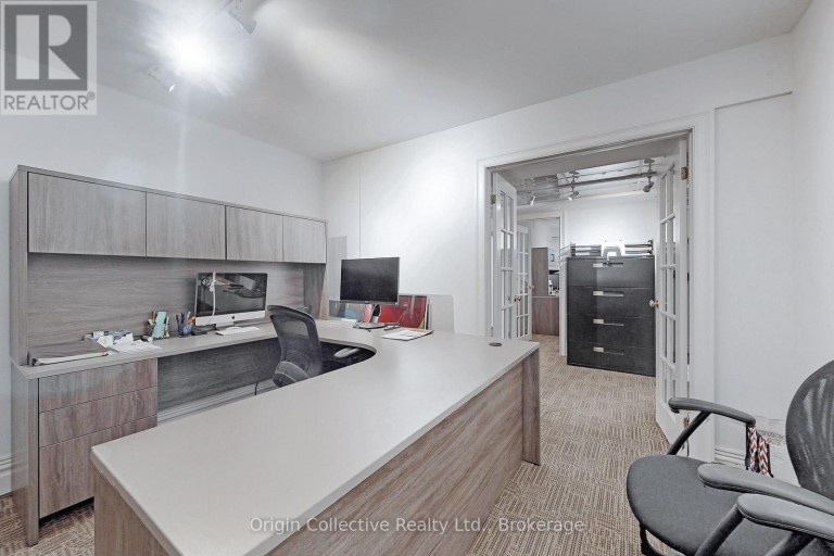 1 - 17 ISABELLA STREET, Toronto (Church-Yonge Corridor), Ontario, M4Y1M7
