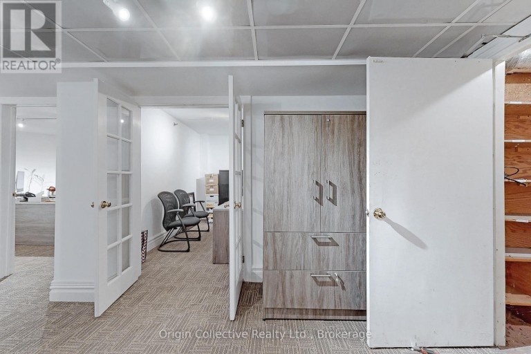 1 - 17 ISABELLA STREET, Toronto (Church-Yonge Corridor), Ontario, M4Y1M7