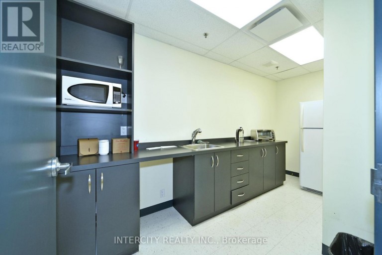 BSMT - 6 RONROSE DRIVE, Vaughan (Concord), Ontario, L4K4R3