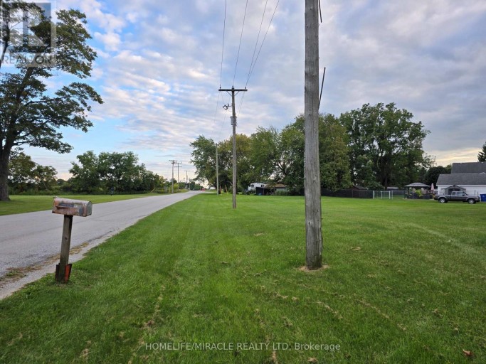 000 OAK STREET, Chatham-Kent (Bothwell), Ontario, N0P1C0