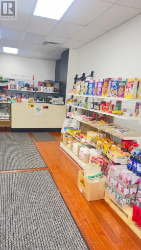 374 DUNDAS STREET E, Toronto (Moss Park), Ontario, M5A2A3