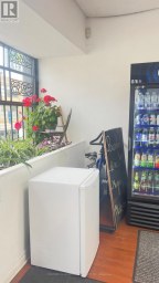374 DUNDAS STREET E Toronto (Moss Park) Ontario photo 9