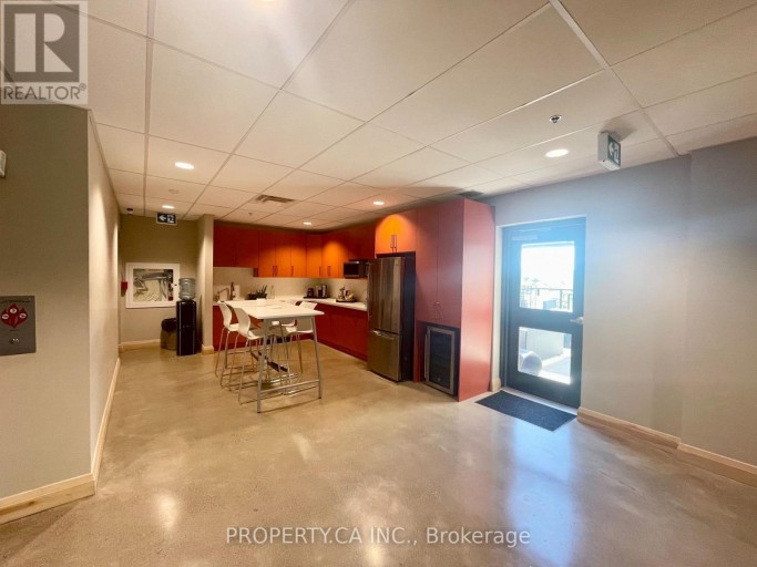 403 - 10 BRONTE STREET S, Milton (OM Old Milton), Ontario, L9T9M2