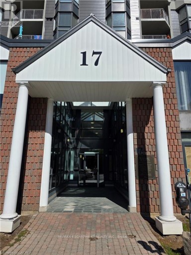 206 - 17 KING STREET E, Hamilton (Dundas), Ontario, L9H1B7