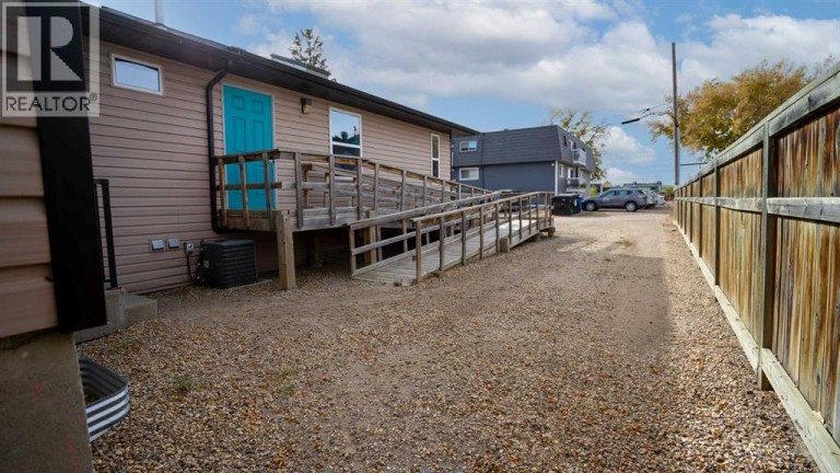4610 48 Avenue, Red Deer, Alberta, T4N3S9