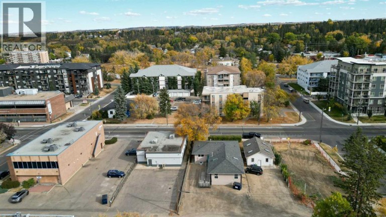 4610 48 Avenue, Red Deer, Alberta, T4N3S9