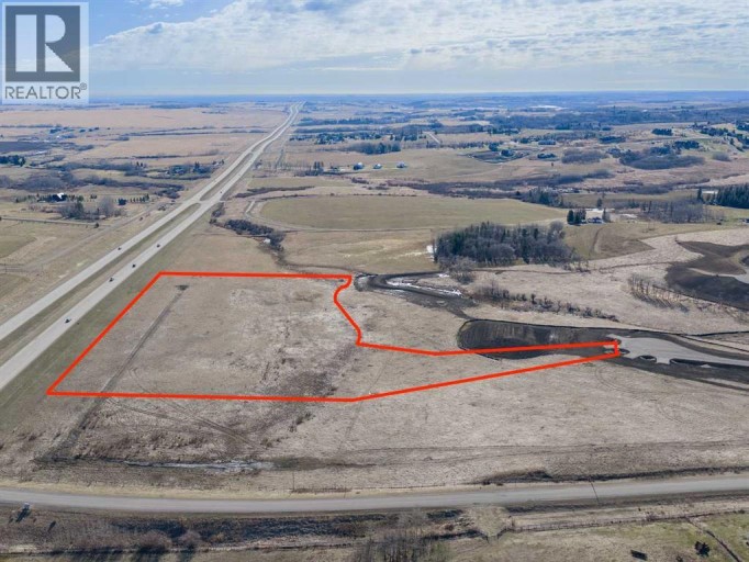 179041 Lunar Lane W, Rural Foothills County, Alberta, T1S2P6