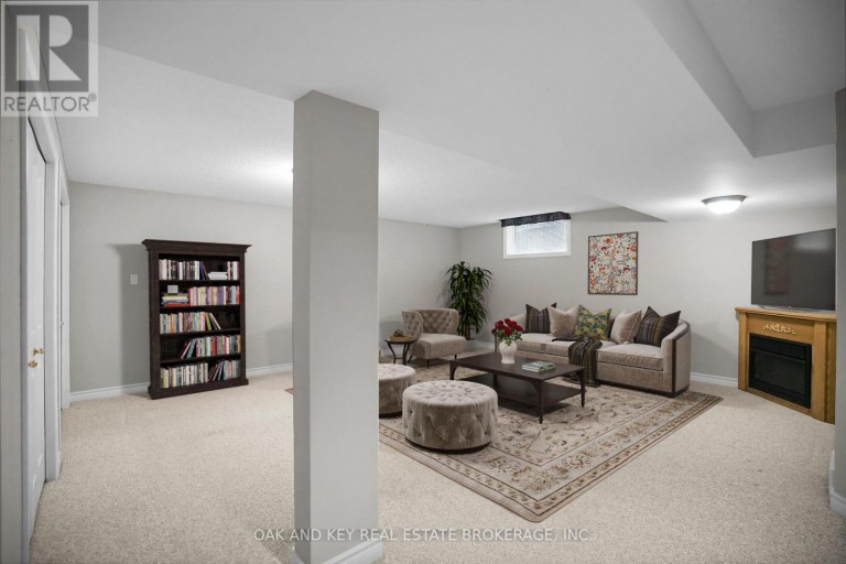 38 QUINELLA PLACE, London South (South C), Ontario, N6K4H2