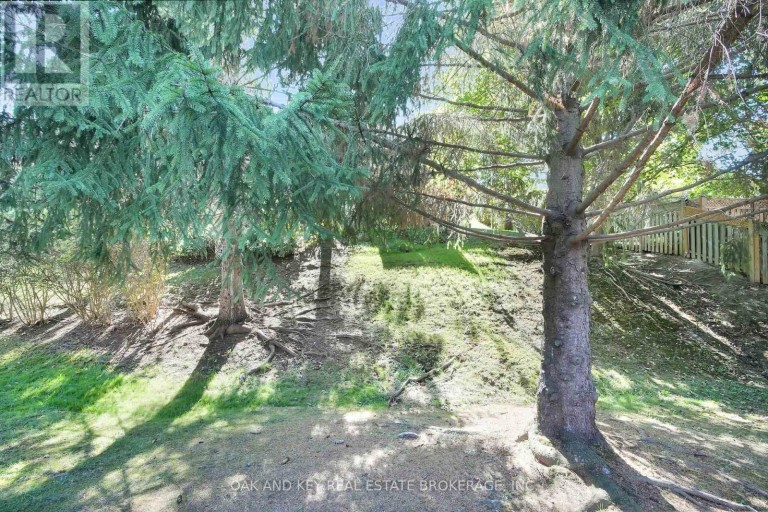 38 QUINELLA PLACE, London South (South C), Ontario, N6K4H2