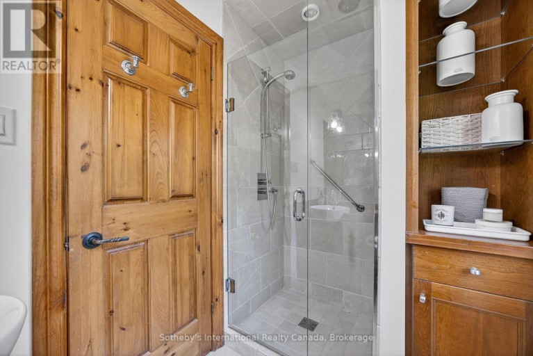 589374 19 GREY ROAD, Blue Mountains Ontario