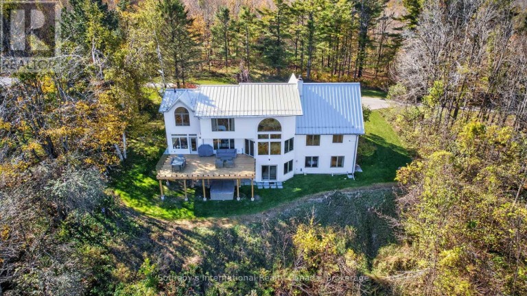 589374 19 GREY ROAD, Blue Mountains Ontario