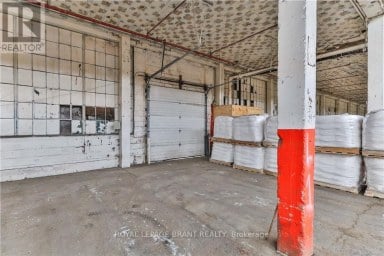A - 148 MOHAWK STREET Brantford Ontario photo 16
