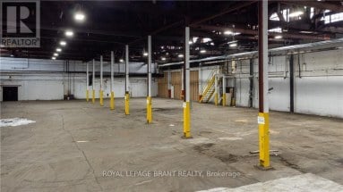 A - 148 MOHAWK STREET Brantford Ontario photo 46