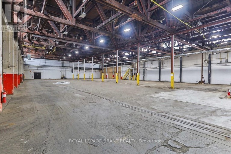 B - 148 MOHAWK STREET, Brantford, Ontario, N3S7G5