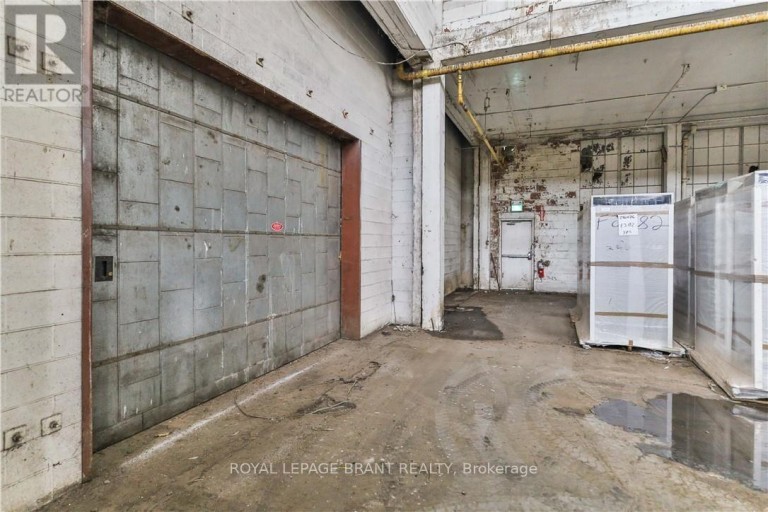 B - 148 MOHAWK STREET, Brantford, Ontario, N3S7G5
