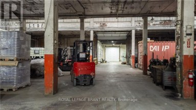 B - 148 MOHAWK STREET Brantford Ontario photo 43