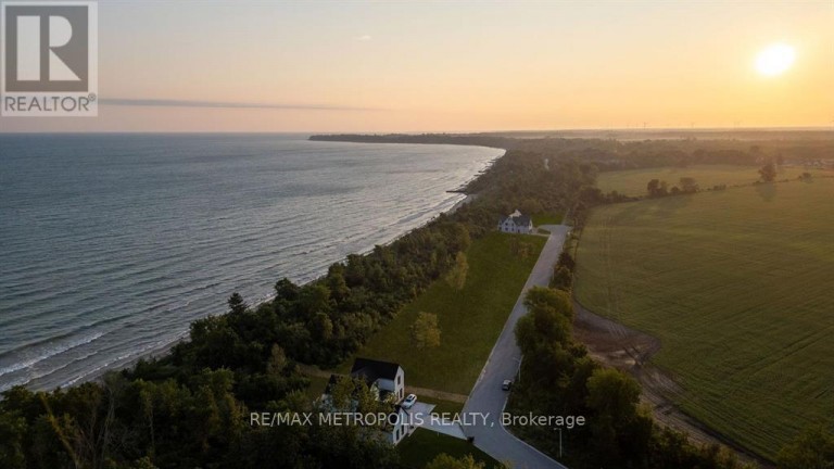 7011 BLUE COAST HEIGHTS, Plympton-Wyoming (Plympton Wyoming), Ontario, N0N1E0