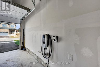 130 HITCHMAN STREET Brant (Paris) Ontario photo 46