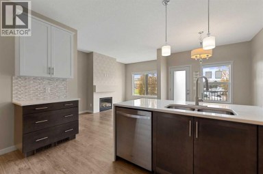 81 Copperpond Landing SE Calgary Alberta photo 14