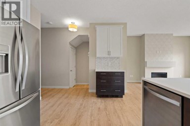 81 Copperpond Landing SE Calgary Alberta photo 18