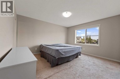 81 Copperpond Landing SE Calgary Alberta photo 22