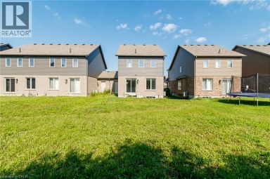 143 STONEBROOK Way Markdale Ontario photo 46